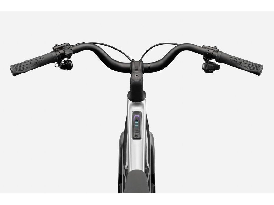 Trekingové elektrokolo CANNONDALE FLYINGV 1