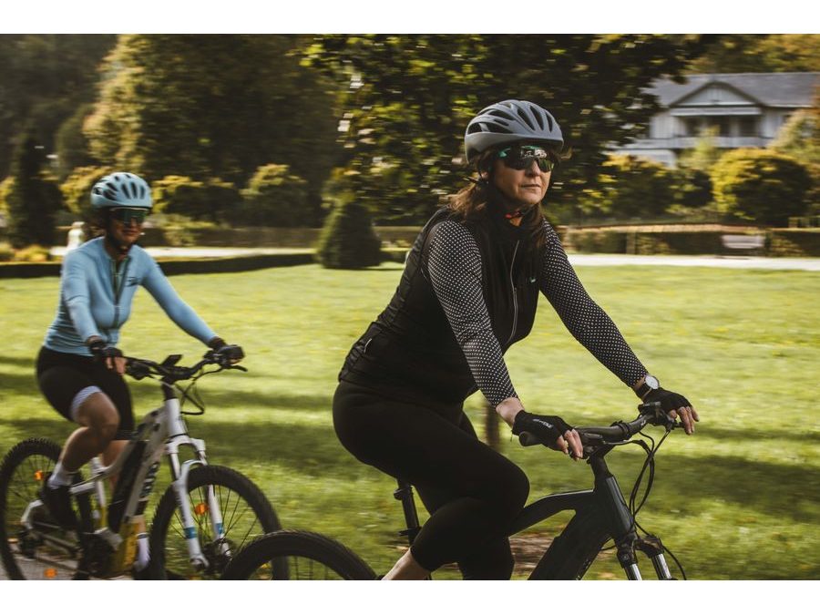 Letní krátkoprsté rukavice FORCE DARK, černé