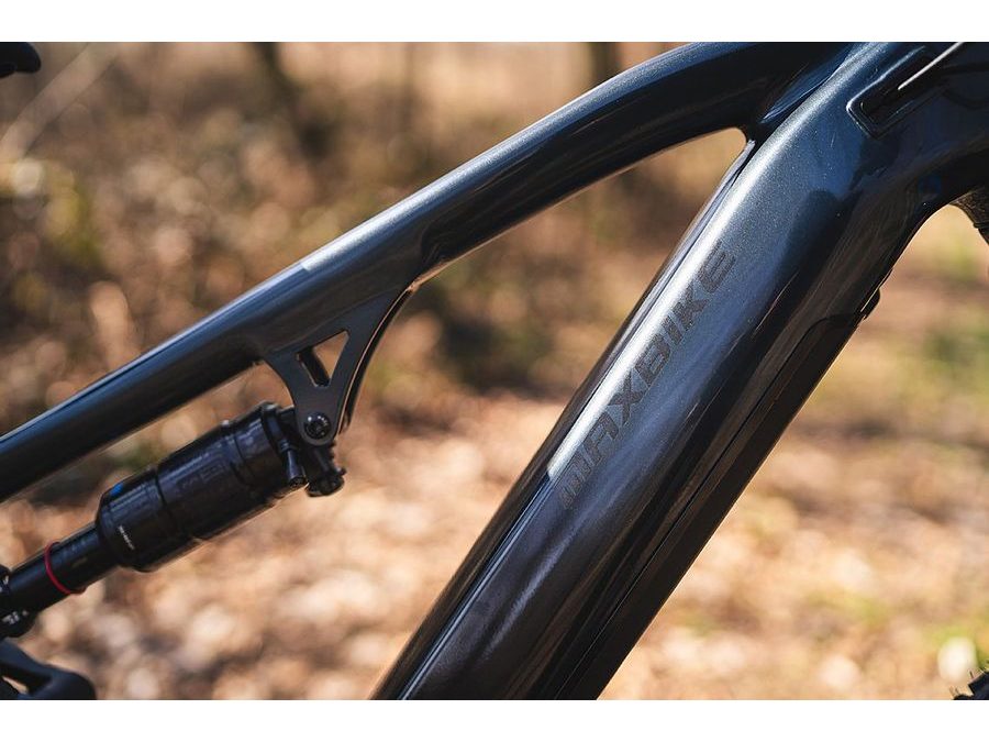 Celoodpružené elektrokolo MAXBIKE HALDEN PRO 2.0, černé