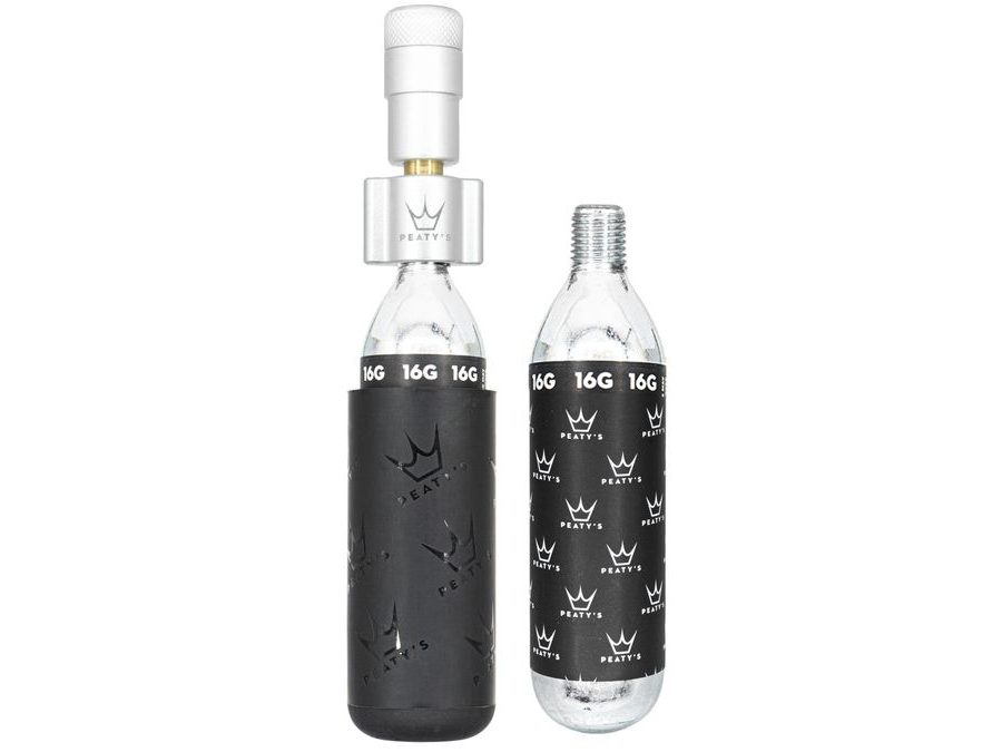 Kit CO2 bombičky a hustilka PEATY'S HOLESHOT CO2 PUMPA + BOMBIČKY 2 KS - ROAD & GRAVEL (16G) - SILVER