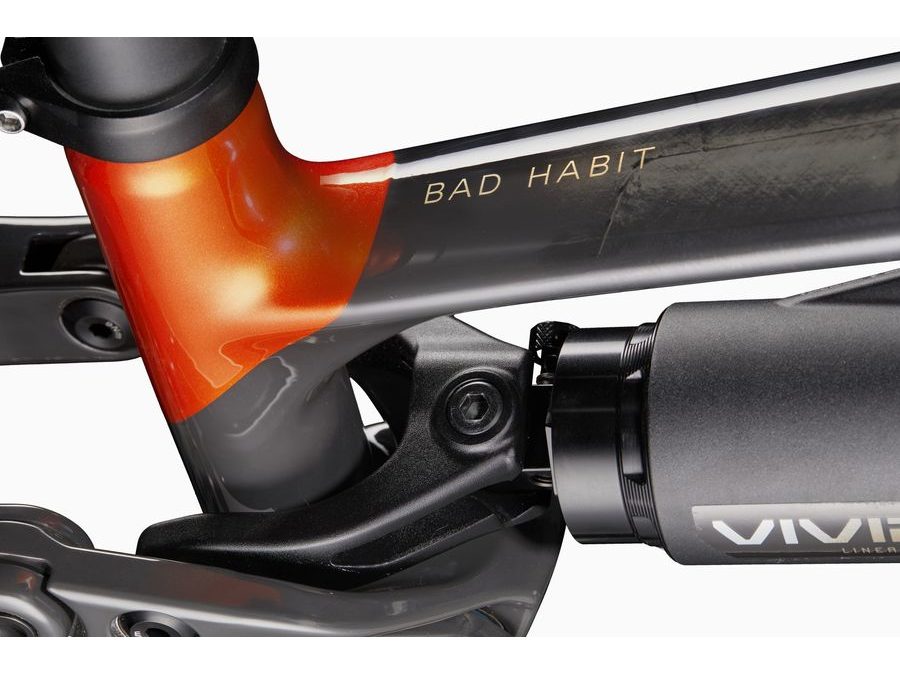 Celoodpružené kolo Cannondale BAD HABIT 1