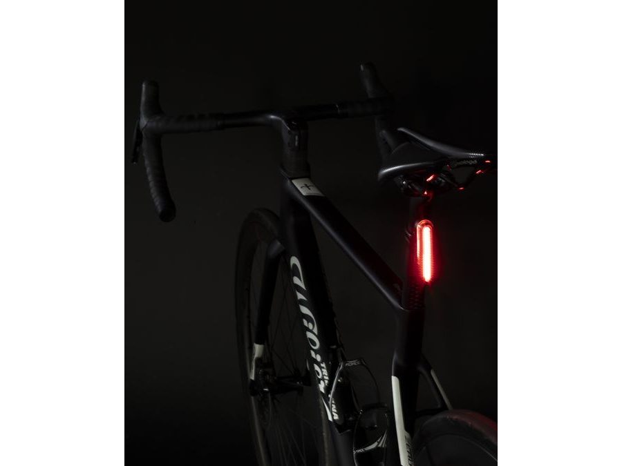 blikačka zadní FORCE SKATO 20LM, 20 x LED, USB