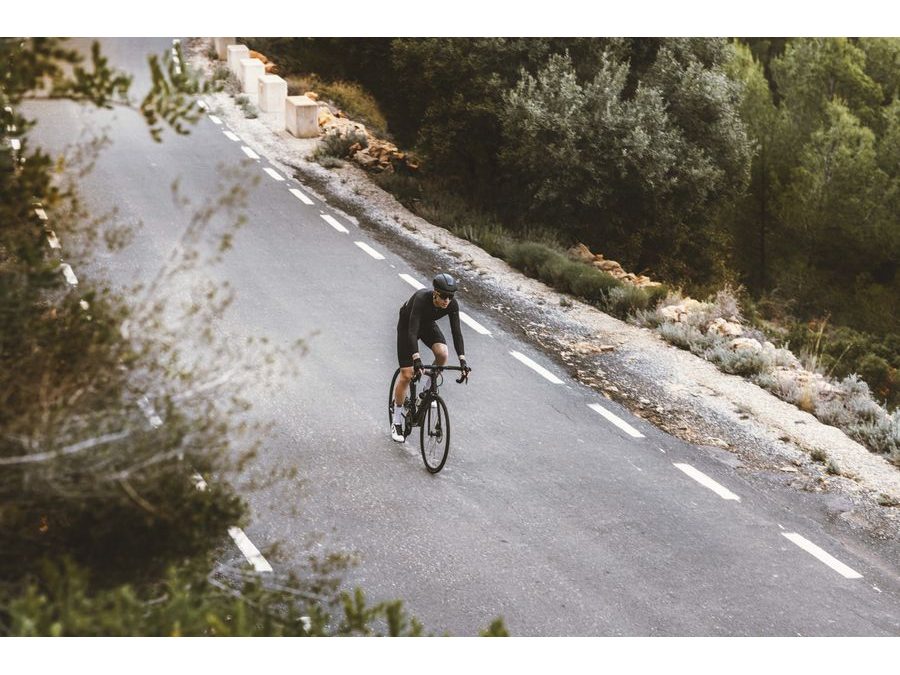 tretry FORCE ROAD REVOLT CARBON, bílé