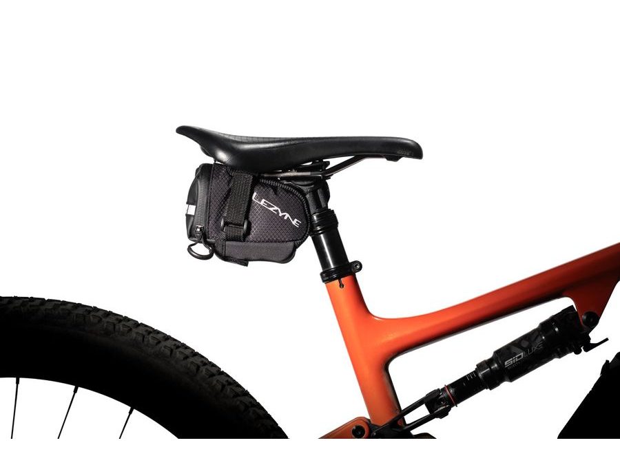 Brašna pod sedlo LEZYNE BAG M-CADDY BLACK / BLACK