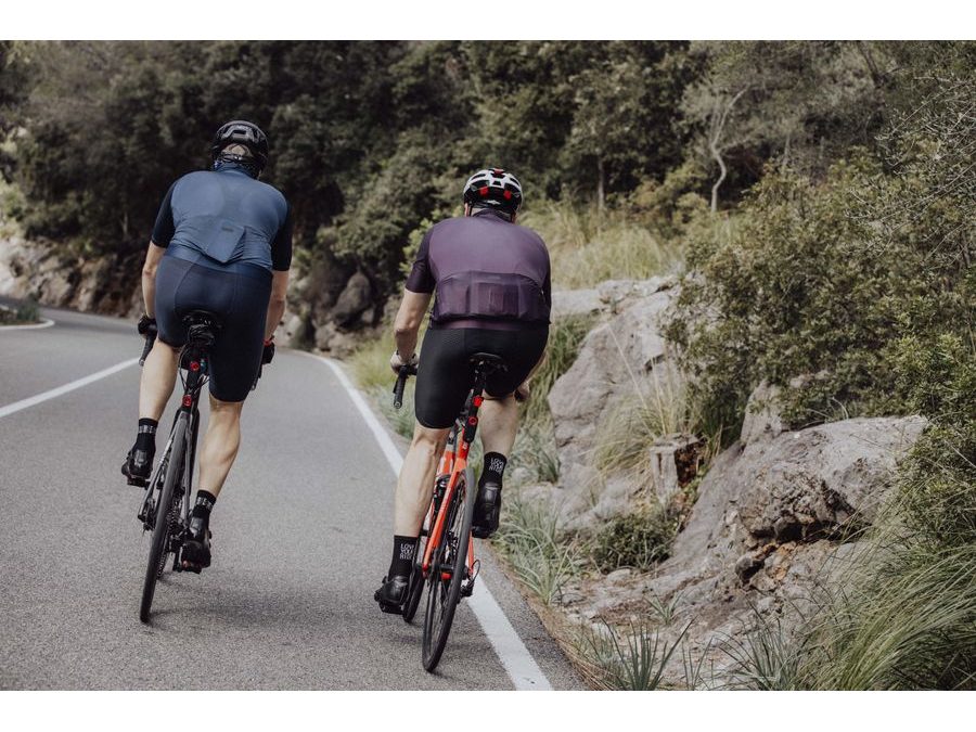 Pánské kraťasy se šráky a vložkou FORCE WINNER, černé