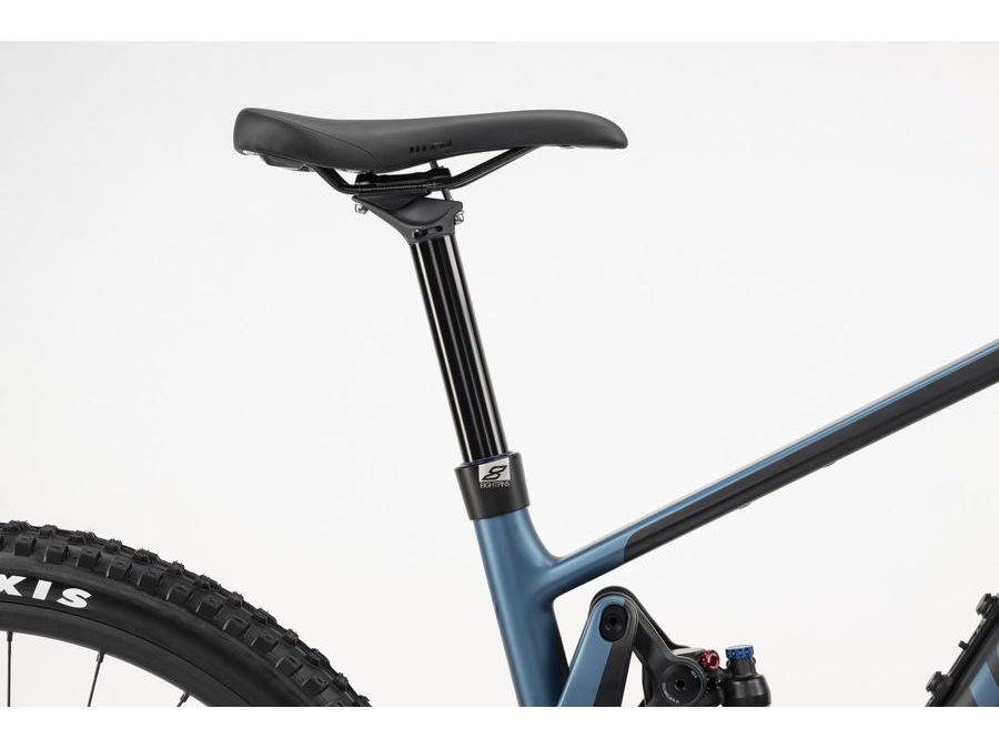 Celoodpružené kolo GHOST Riot Trail CF 150/140 Full Party