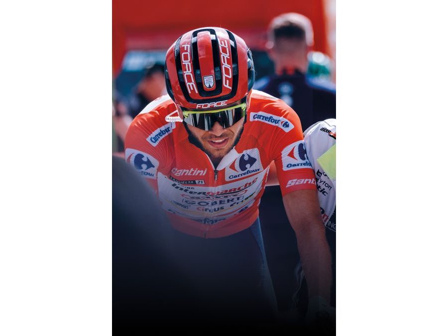 Městská helma FORCE NEO MIPS, fluo-černá