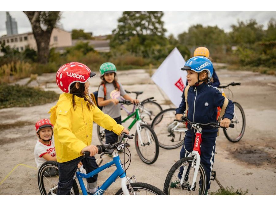 Dětská helma Woom Green/ Zelená