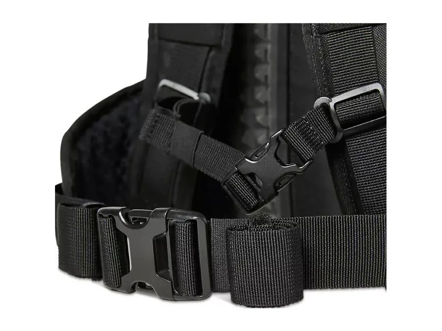 Batoh FOX Utility 12 Liter Hydration Pack, black