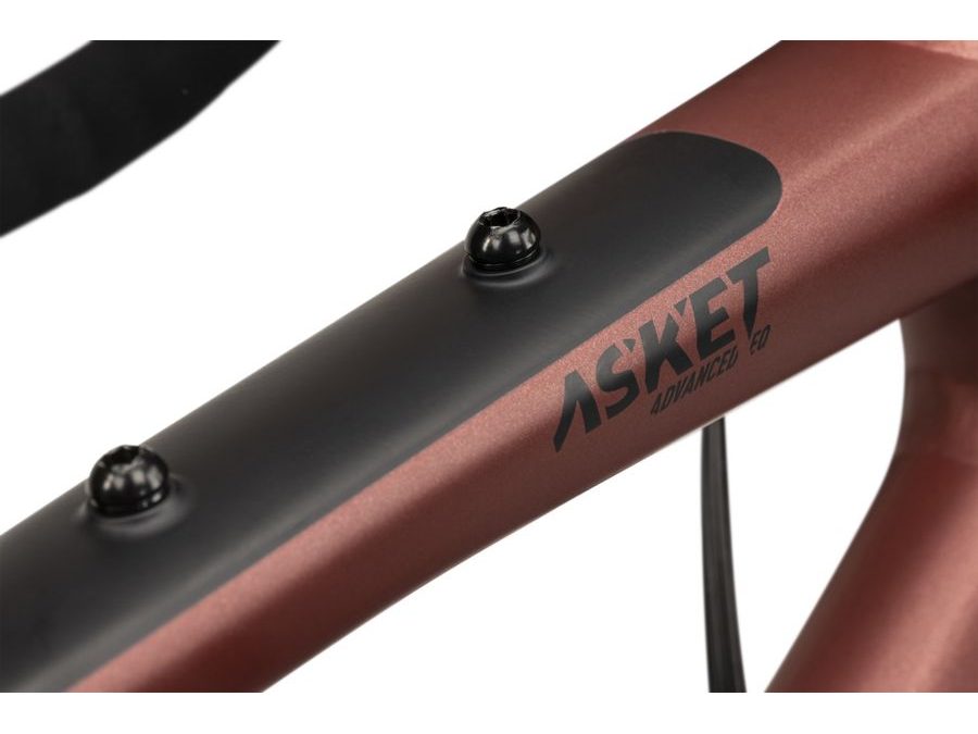 Gravel kolo GHOST Asket Advanced EQ AL Red/Black