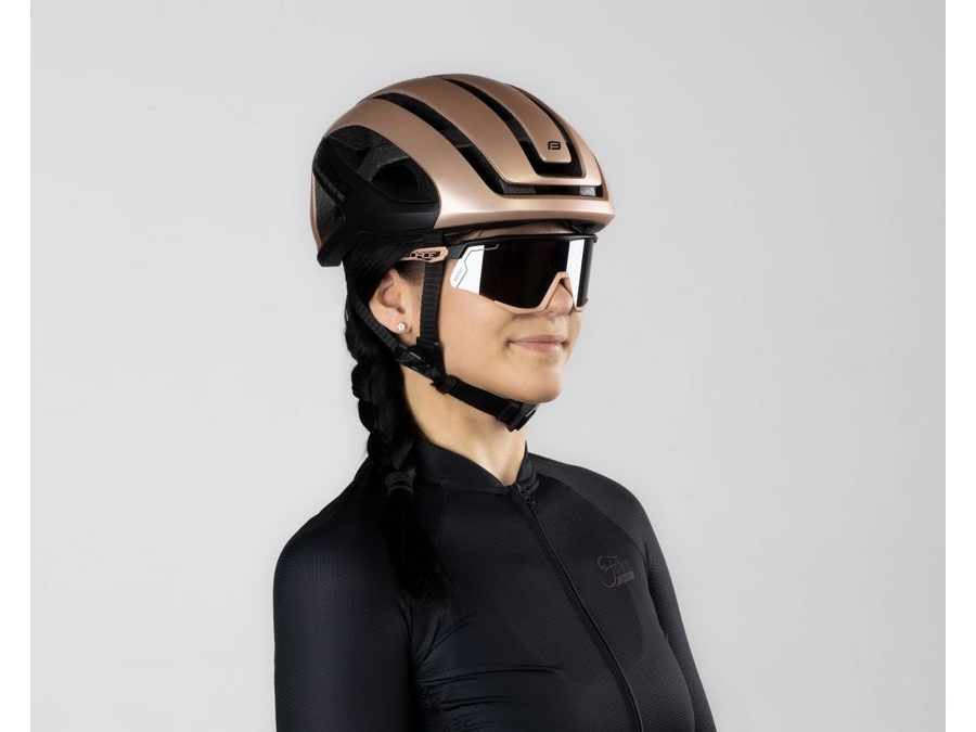 Městská helma FORCE NEO, bronzovo-černá