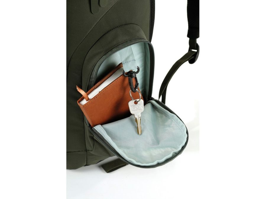 Batoh NITRO DAYPACKER rosin