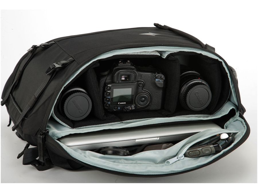 Batoh NITRO REMOTE WITH INSERT black