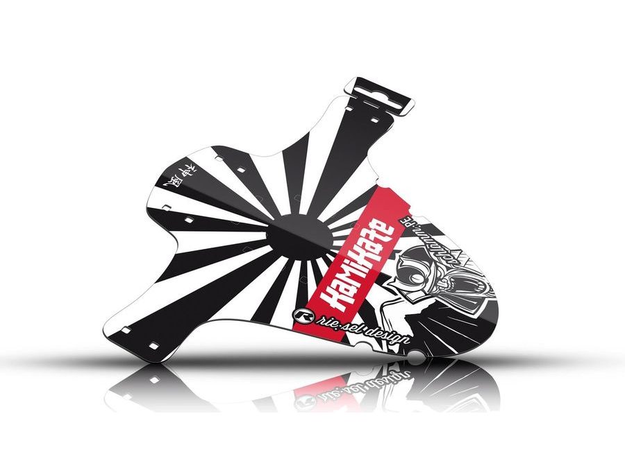 Blatník Riesel Schlamm:PE Kamikaze