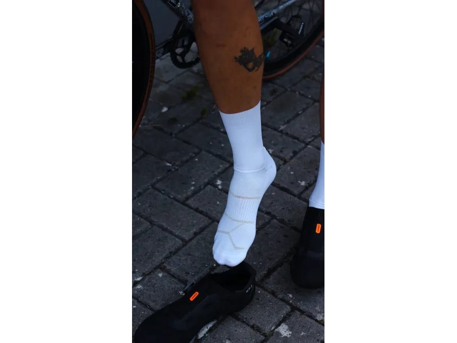 Dlouhé ponožky aero na kolo Kolo je láska, bílá