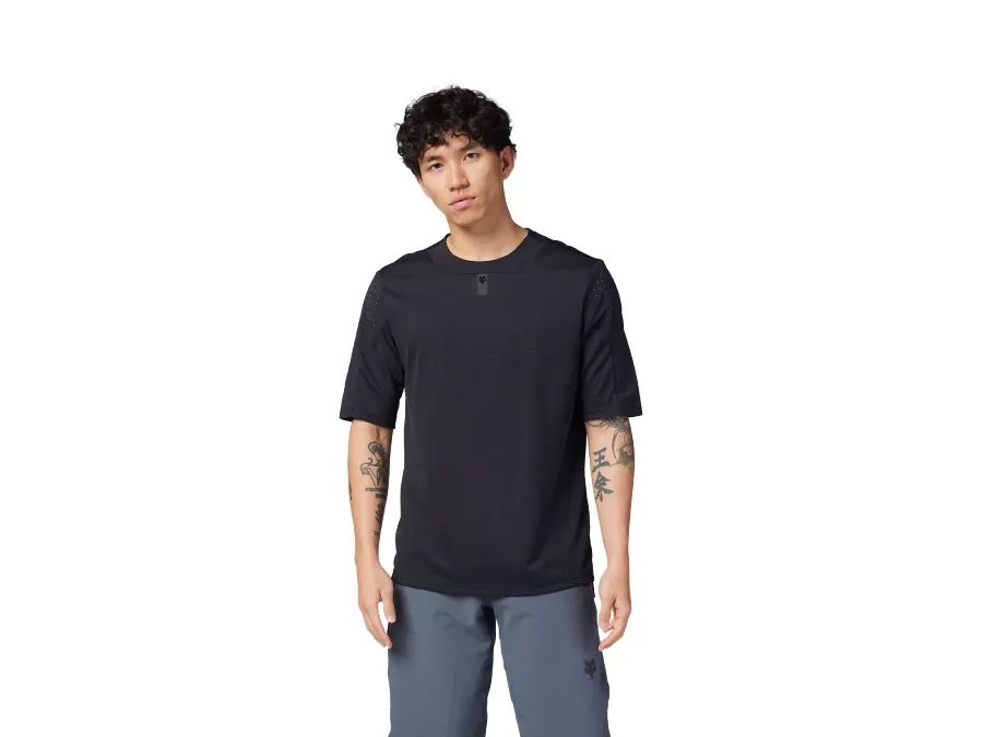 Pánský dres s krátkým rukávem Fox Defend Ss Jersey, black