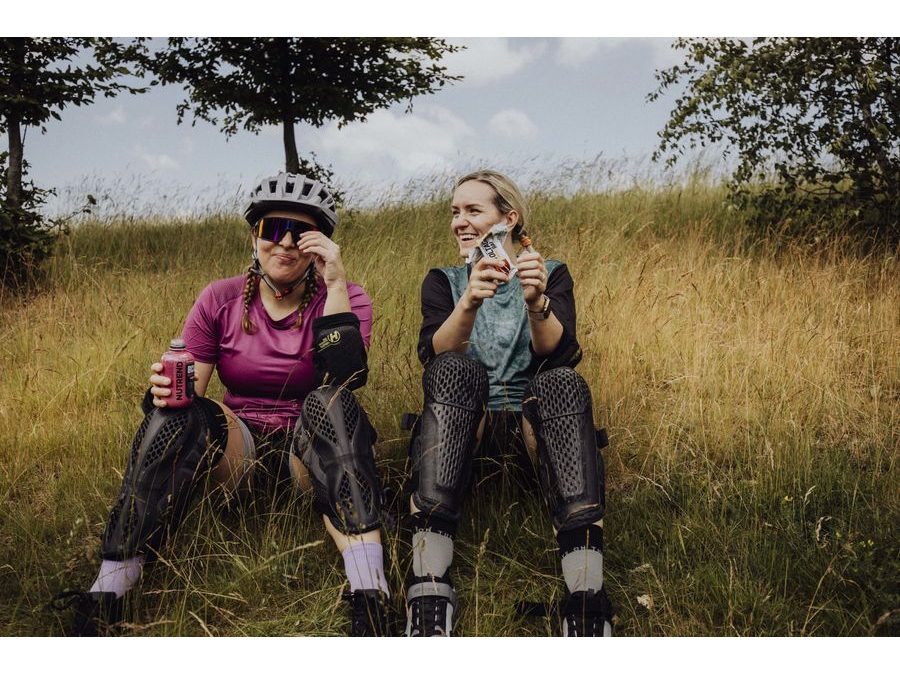 Dlouhé ponožky FORCE MOVE, šedo-černé