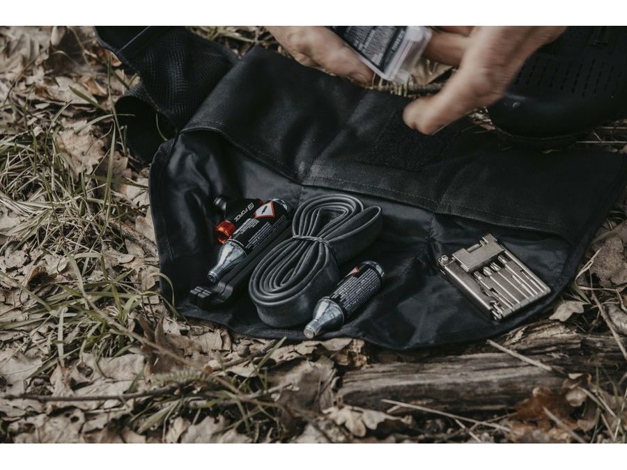 Podsedlová brašna skládací FORCE MUSE, černá