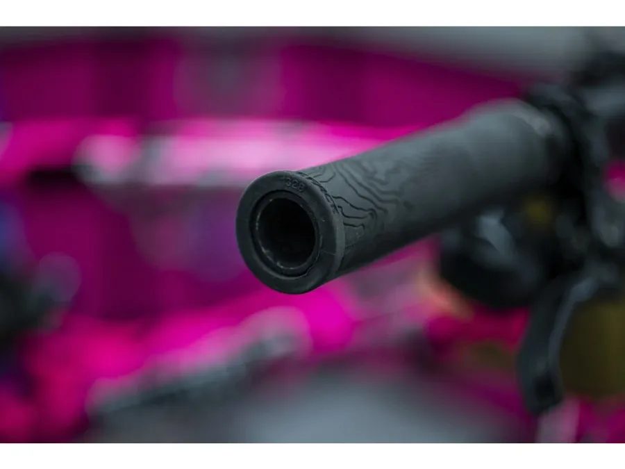 Vychytané zátky do řidítek MUC-OFF STEALTH TUBELESS PUNCTURE PLUG