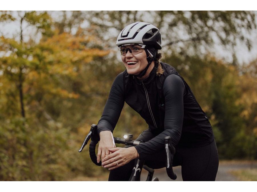 Městská helma FORCE NEO, bílo-černá