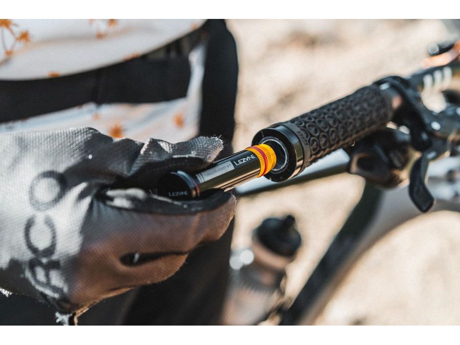 Multiklíč LEZYNE TUBELESS INSERT KIT BLACK