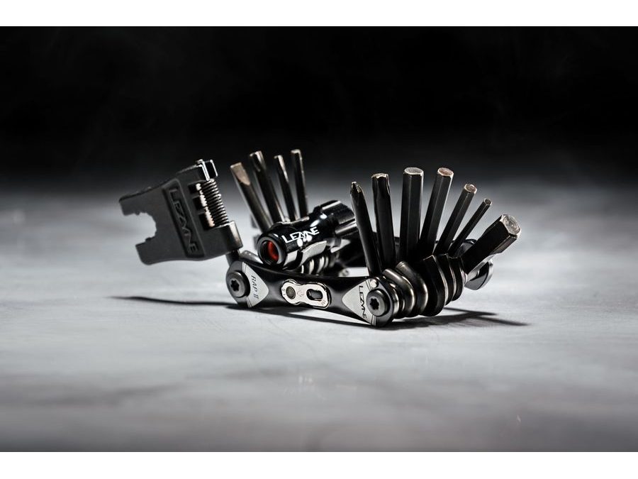 Multiklíč LEZYNE MULTI-TOOL RAP II - 25 Co2 BLACK