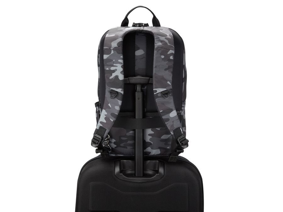 Batoh PACSAFE METROSAFE X 20L BACKPACK camo