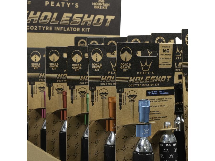 Box pumpiček a bombiček CO2 PEATY'S HOLESHOT CO2 PUMPA + BOMBIČKY 2 KS - 6X 16G // 6X 25G - 12 COLOURS MIXED