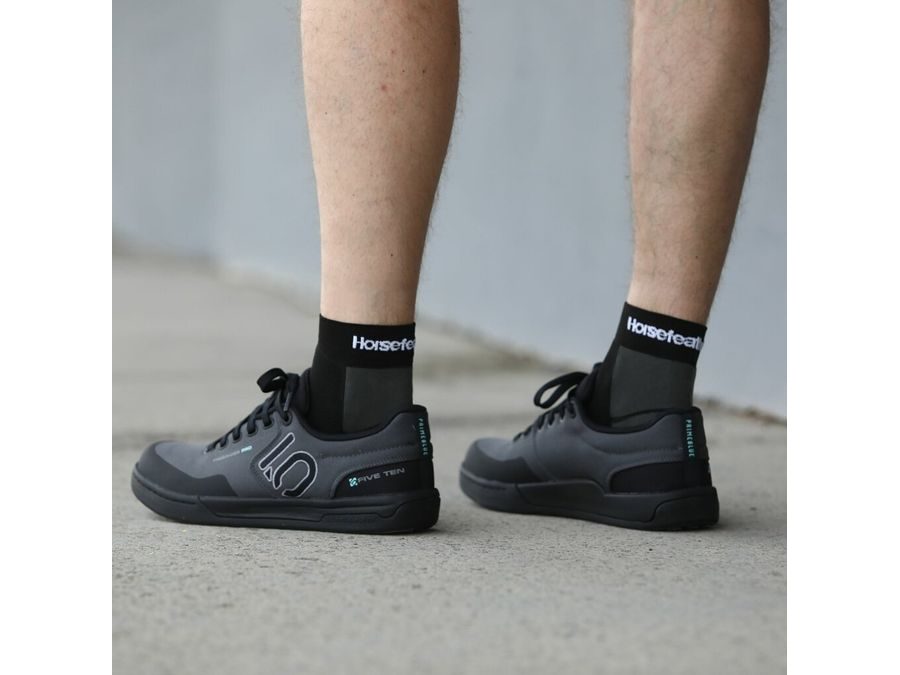 Pánské krátké technické funkční ponožky HORSEFEATHERS Cadence, black