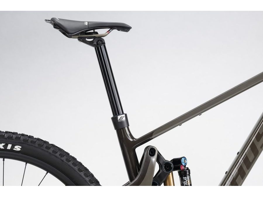 Celoodpružené kolo GHOST Riot AM CF 160/140 Full Party Grey/Brown