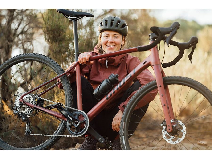 Gravel kolo GHOST Asket Advanced AL Red/Black