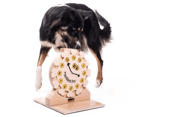 DREVENÝ HLAVOLAM CLOCK