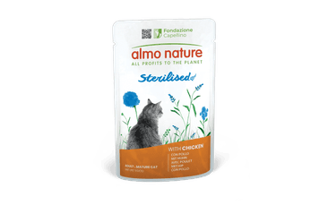 ALMO NATURE HOLISTIC STERILISED S KURACÍM 70G VÝHODNÉ BALENIE 30KS