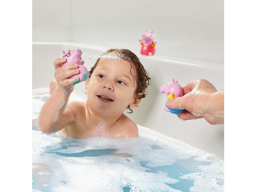 ABC Toys - TOOMIES - Prasátko Peppa Pig, tatínek a Tom - stříkající hračky  do vody - Hračky do vody - Hračky pro nejmenší, Hračky a hry - Kdo si  hraje, nezlobí