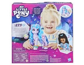 MY LITTLE PONY IZZY VIDÍ JISKRU