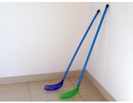 Floorball hokejka plast 110x30x3cm asst 2 barvy