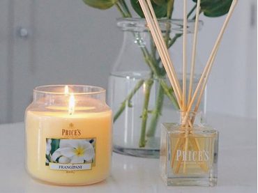 PRICE´S MAXI vonná svíčka ve skle Festive Warmth - hoření 150h