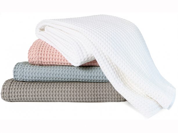 Vandyck Luxusní přehoz na postel Home Piqué waffle White - bílá