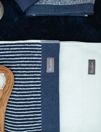 Vandyck uterák Home UNI White - biela