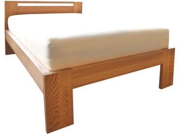 Dubová postel Mono Klasik 4 cm masiv průběžný