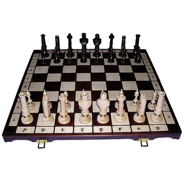 Šachy Royal | SVĚT-HER.CZ | Společenské deskové hry - Hrajte si!