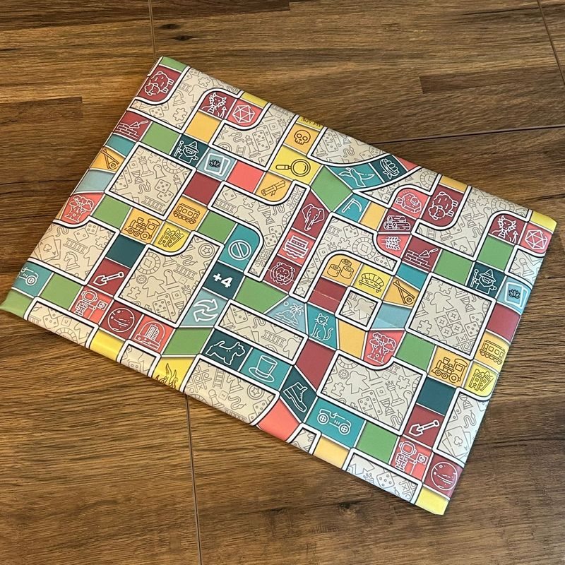 Dárkový balící papír - poznejte hru