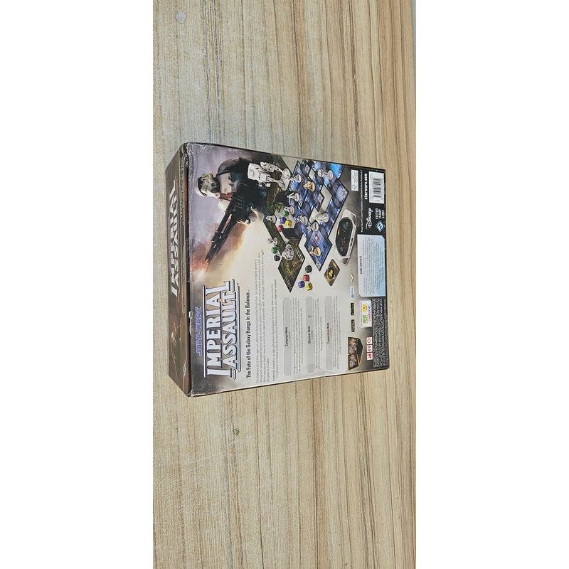 Star Wars: Imperial Assault (poškozený obal)