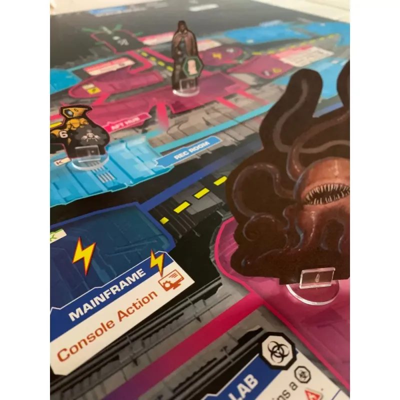 Zkáza na orbitě - Sada kartonových postav