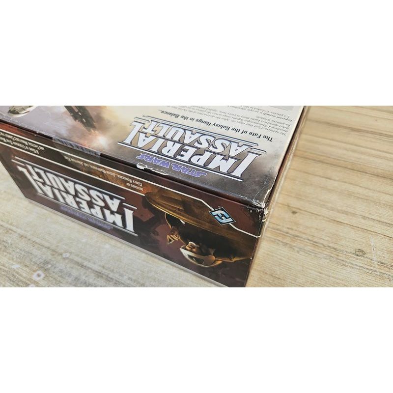 Star Wars: Imperial Assault (poškozený obal)