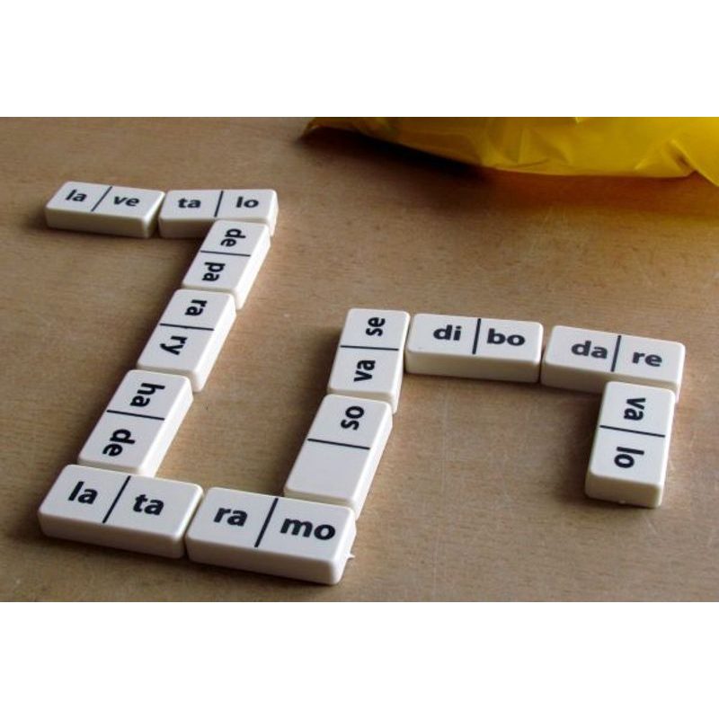 Slabiky v dominu - vzdělávací hra