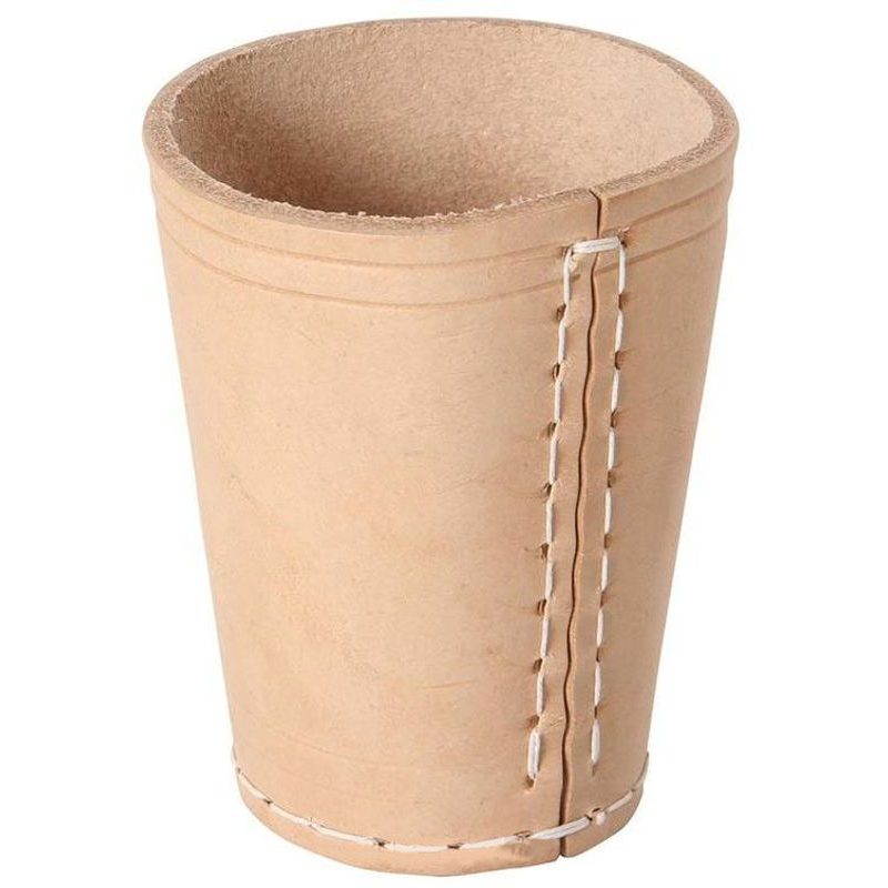 Kožený kelímek na kostky
