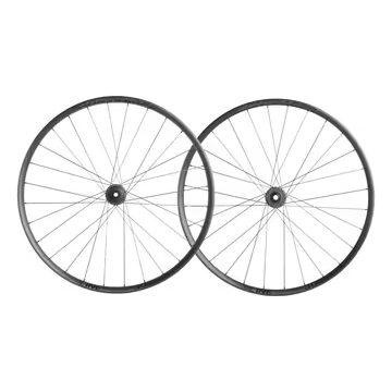 Zapletená kola 27,5" Bontrager Line Comp 30 TLR Boost