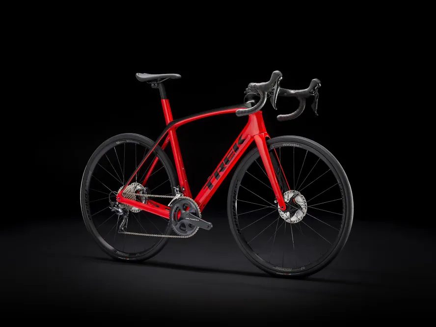 Trek Domane SL 6 (červená/černá) 2020