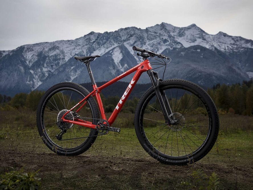 Trek Procaliber 9.9 (červená Project One) 2019